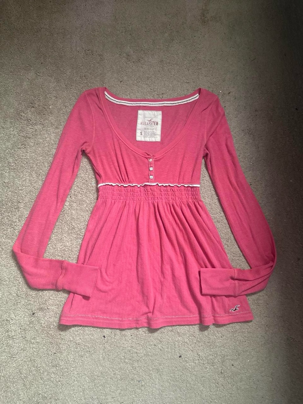 Vintage Y2K Hollister Pink Smocked Babydoll Henley Top